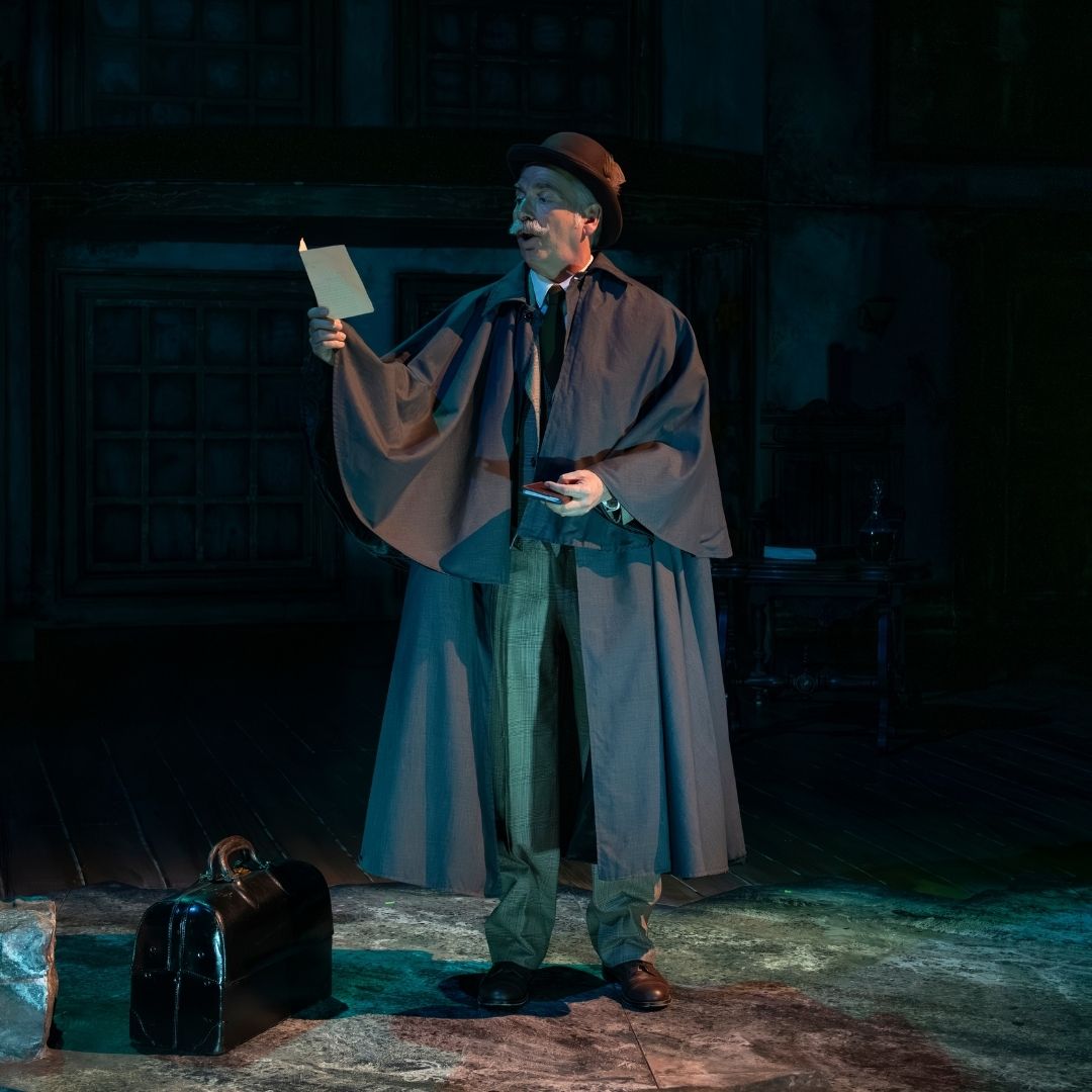 Holmes and Watson, Don Stewart*